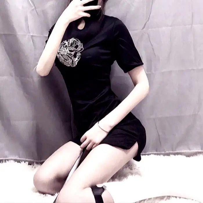 他的脑子有病